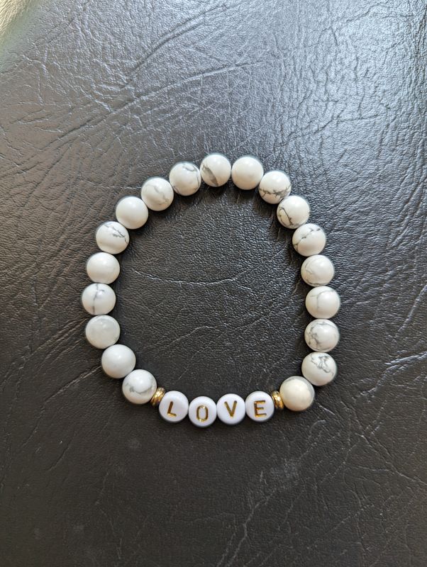 Howlite Bracelet